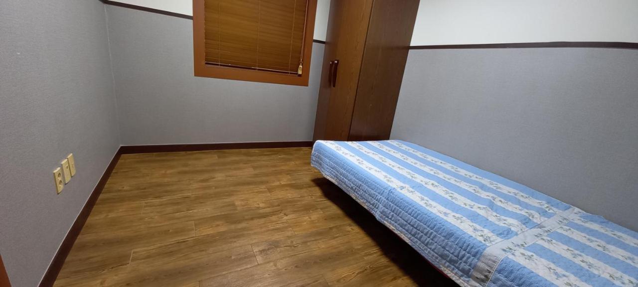 Daecheon Ocean Hill Pension Boryeong Eksteriør billede